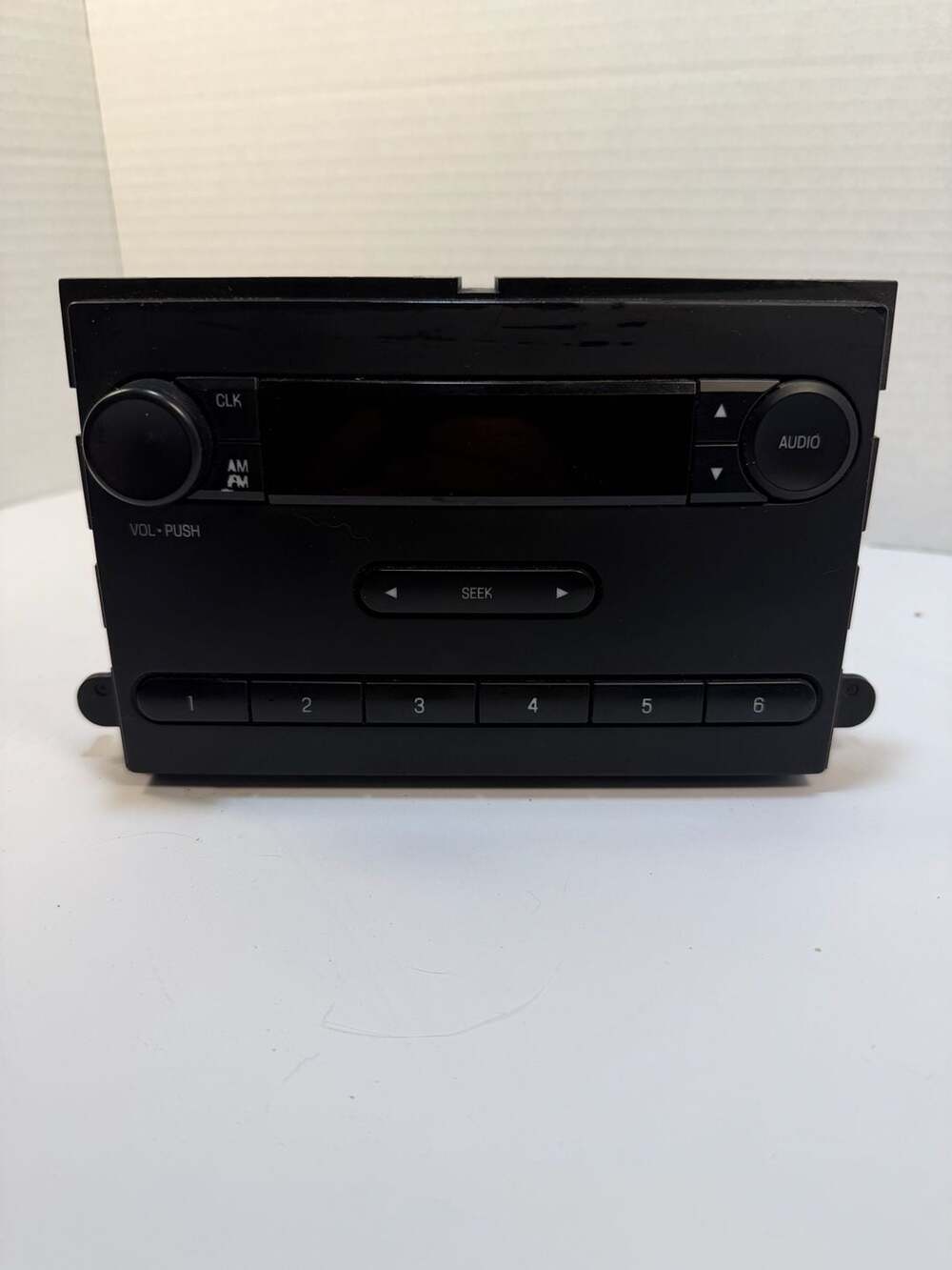 OEM Ford F-150 AM/FM Radio Receiver Audio Unit